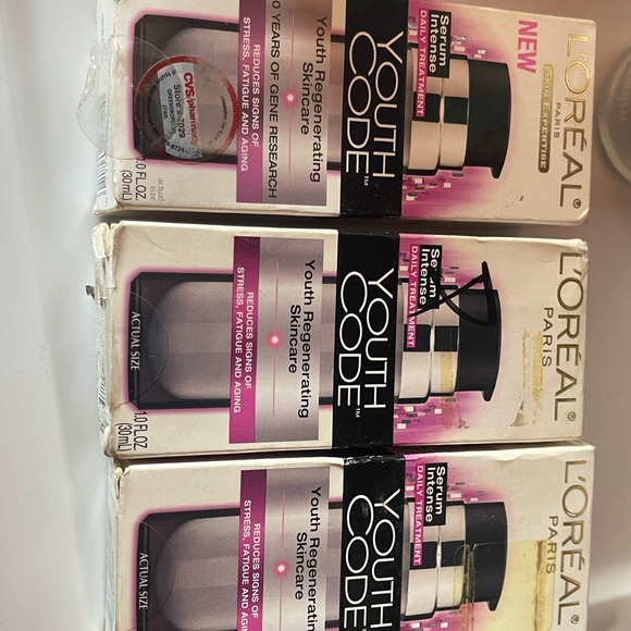 L'Oreal Youth Code Serum skin care